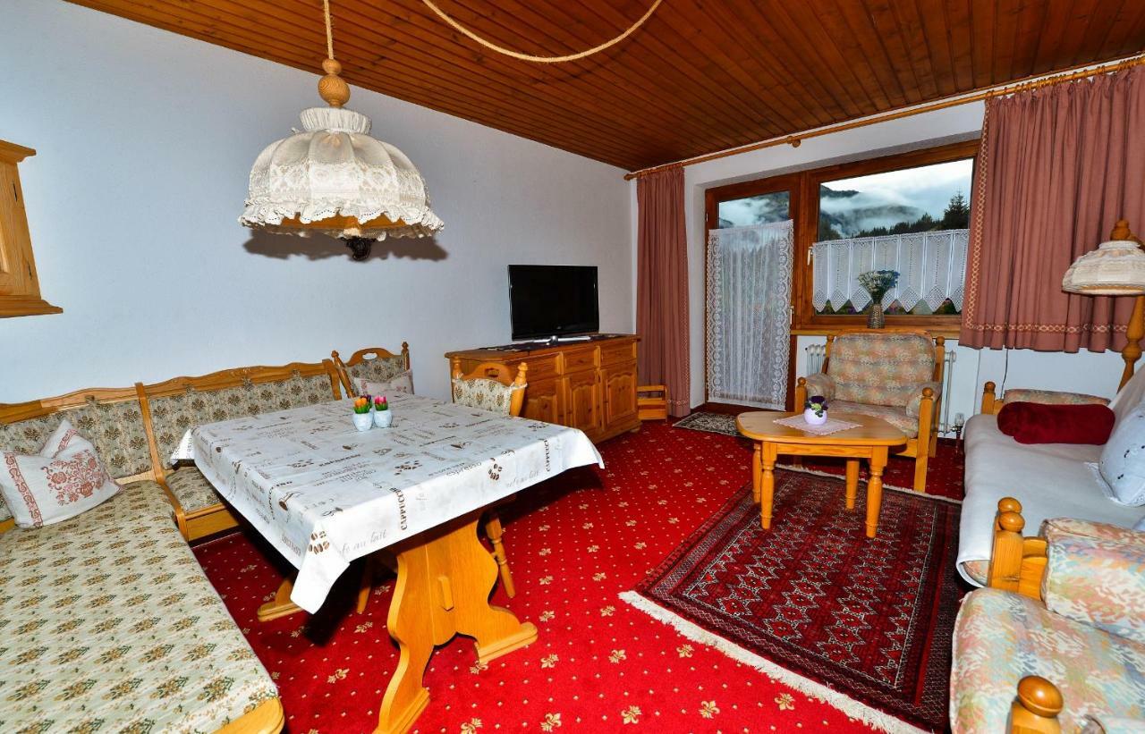 Ferienwohnung Frauenschuh Vorderhornbach エクステリア 写真