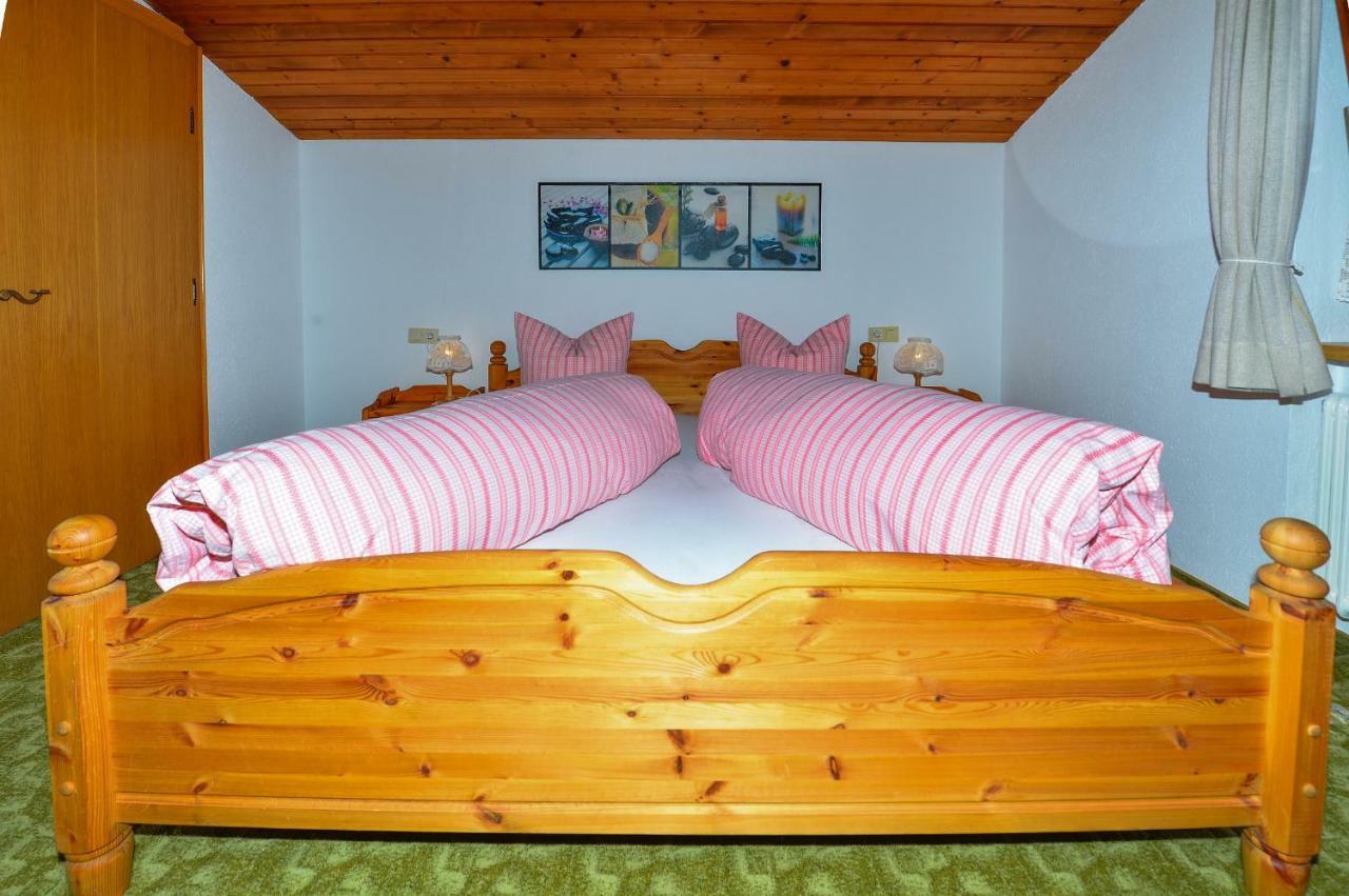 Ferienwohnung Frauenschuh Vorderhornbach エクステリア 写真